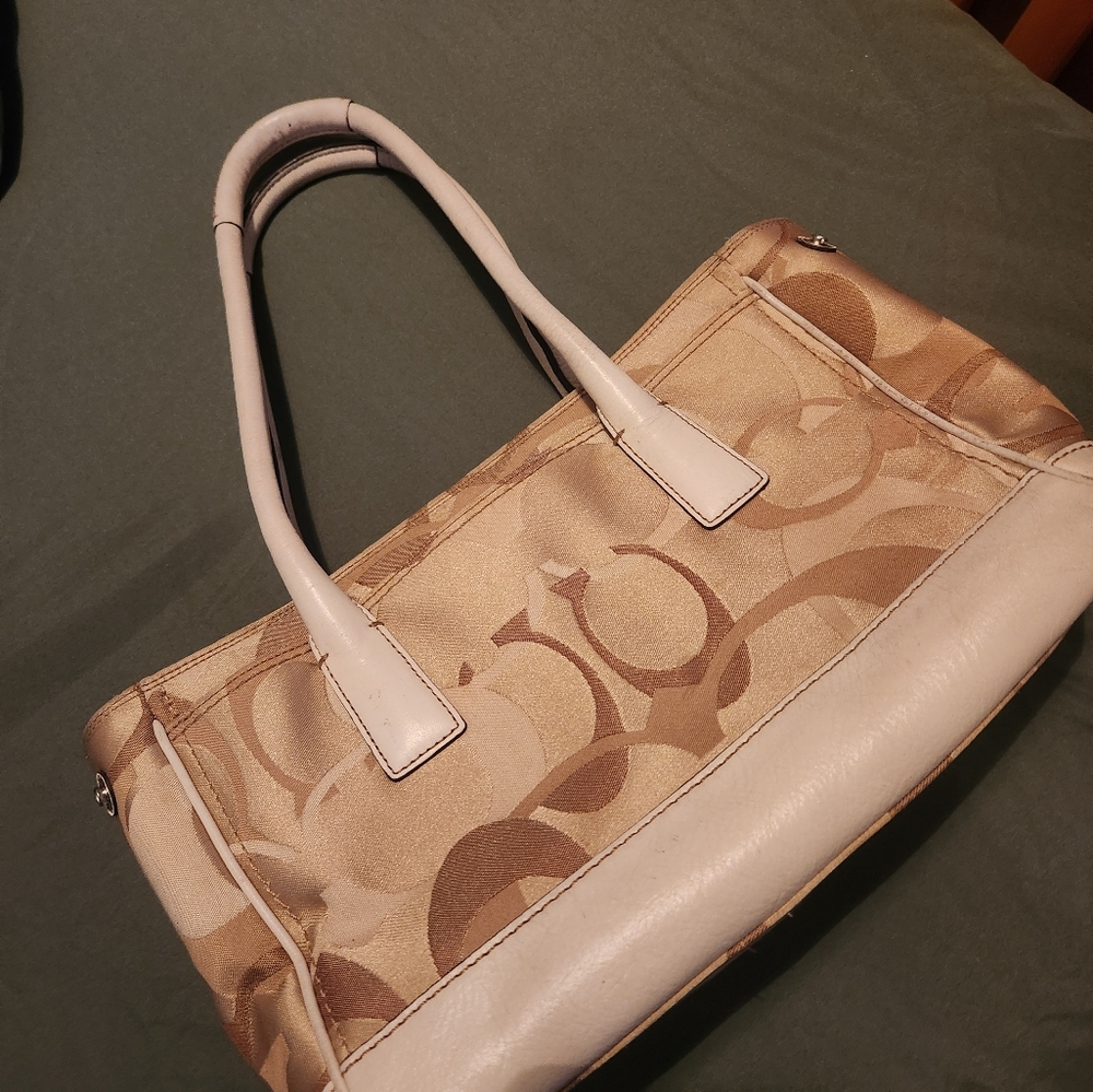 Coach purse - Picture 5 of 6